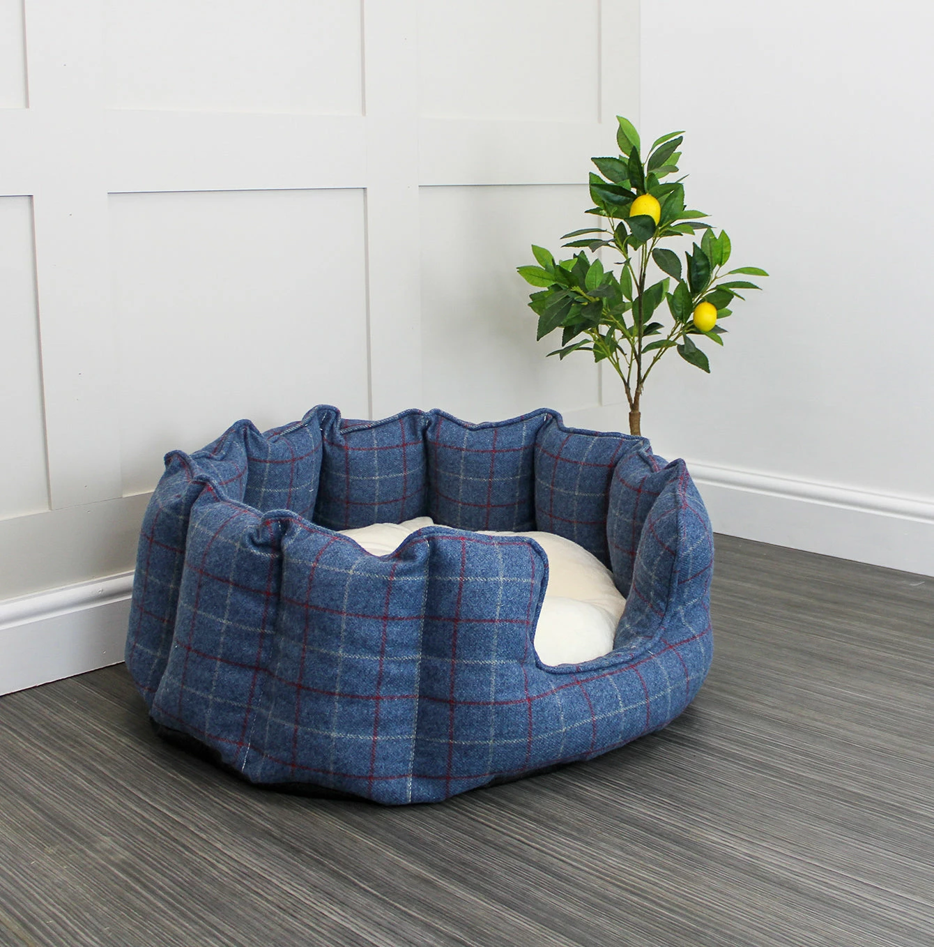 Discount 🥰 Best deal ❤️ Lords & Labradors High Wall Check Tweed Bed For 🦮 🐶 Dogs ✔️ 🤩 6 Discount 🥰 Best deal ❤️ Lords & Labradors High Wall Check Tweed Bed For 🦮 🐶 Dogs ✔️ 🤩 - Image 6