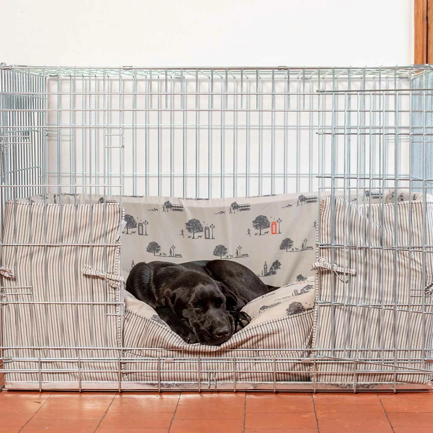 Top 10 ๐ Cheap ๐ ๐ Dog Crate Set in Hyde Park Oil Cloth by Lords & Labradors ๐ ๐ฅ 3 Top 10 ๐ Cheap ๐ ๐ Dog Crate Set in Hyde Park Oil Cloth by Lords & Labradors ๐ ๐ฅ - Image 3