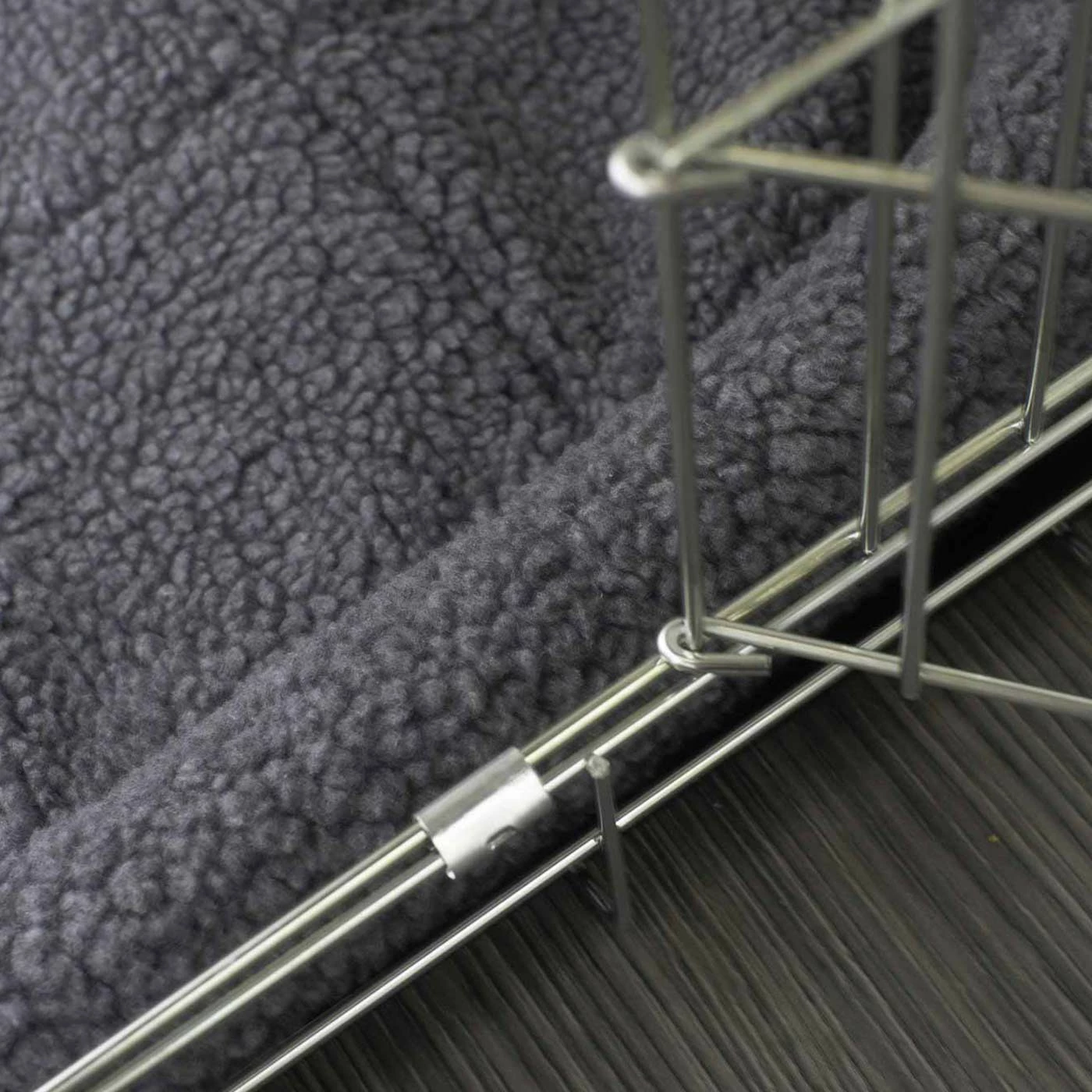 Deals 😍 Cheap 🔔 🐕 Dog Crate with Cotton Crate Cover by Lords & Labradors 🎁 💯 9 Deals 😍 Cheap 🔔 🐕 Dog Crate with Cotton Crate Cover by Lords & Labradors 🎁 💯 - Image 9