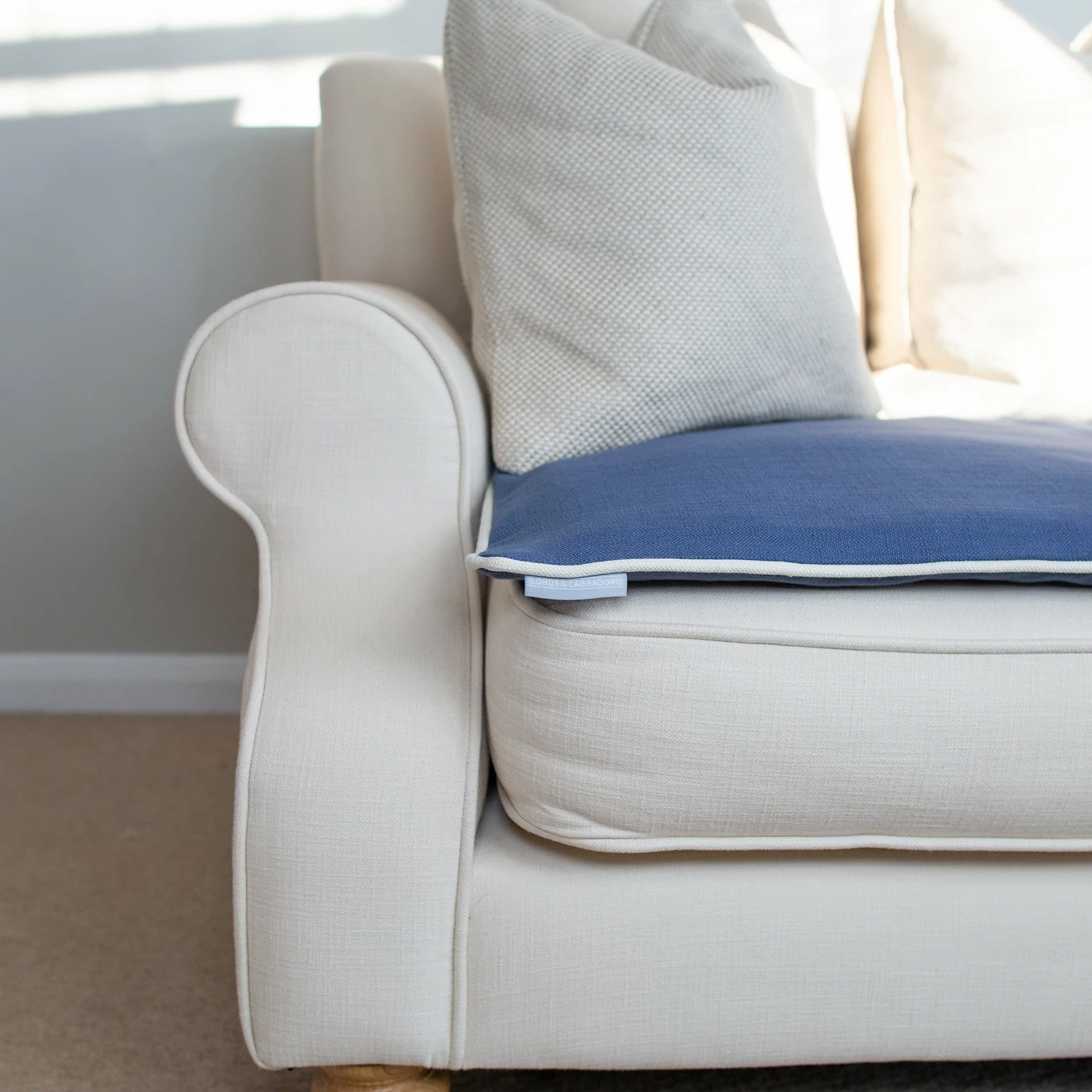 Coupon ๐ Hot Sale ๐ฏ Lords & Labradors Luxury Savanna Sofa Topper ๐ฏ โญ 3 Coupon ๐ Hot Sale ๐ฏ Lords & Labradors Luxury Savanna Sofa Topper ๐ฏ โญ - Image 3