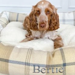 Best Sale 🔔 New 😉 Lords & Labradors Personalised Cosy Tweed Box Bed For 🐕 🦮 Dogs 😉 🌟 -Cheap Lords & Labradors Store personalised cosy tweed box bed for dogs ochre ash close up dog